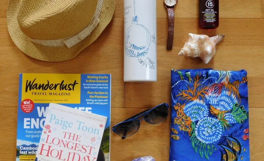 MY BEACH BAG ESSENTIALS